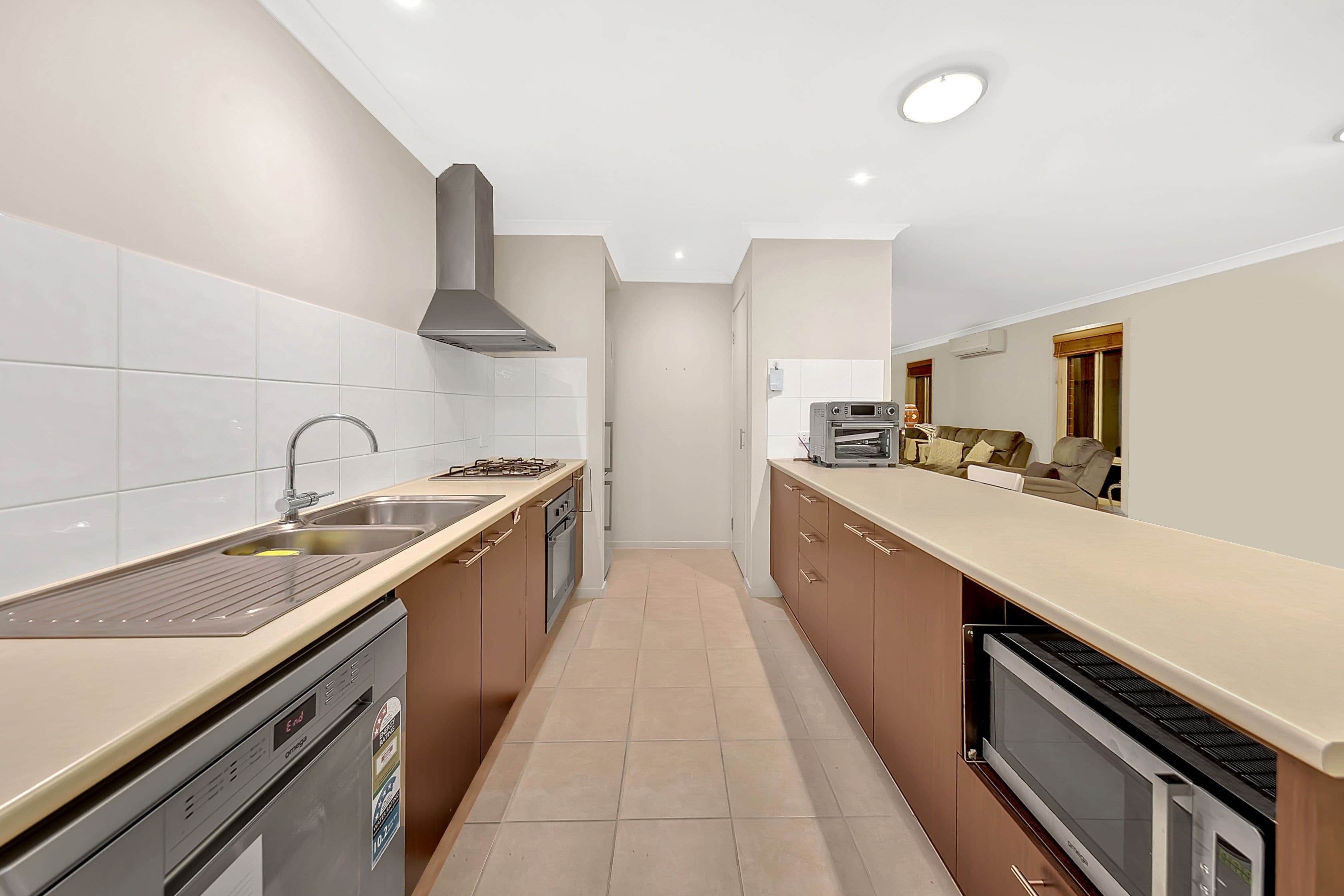 15 Garden Road, Doreen VIC 3754, Doreen - Thumbnail 2