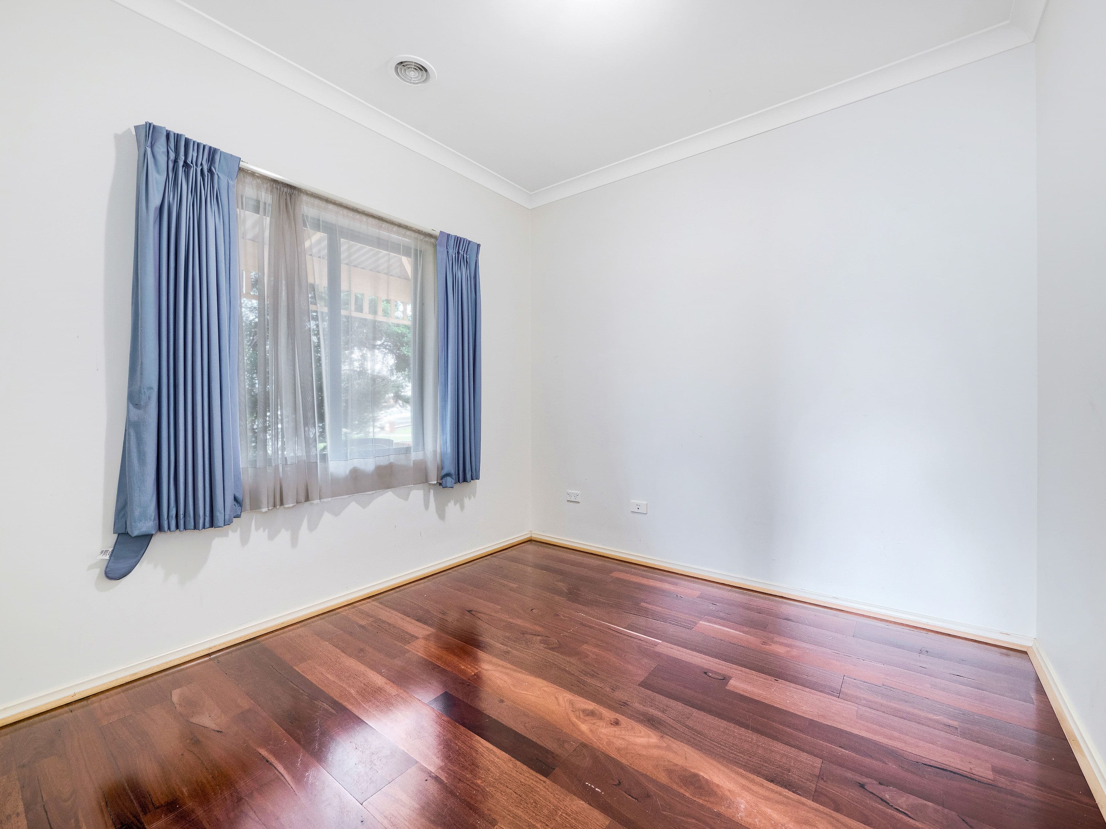 6 Michaelia Close, Cranbourne West VIC 3977, Cranbourne West - Thumbnail 8