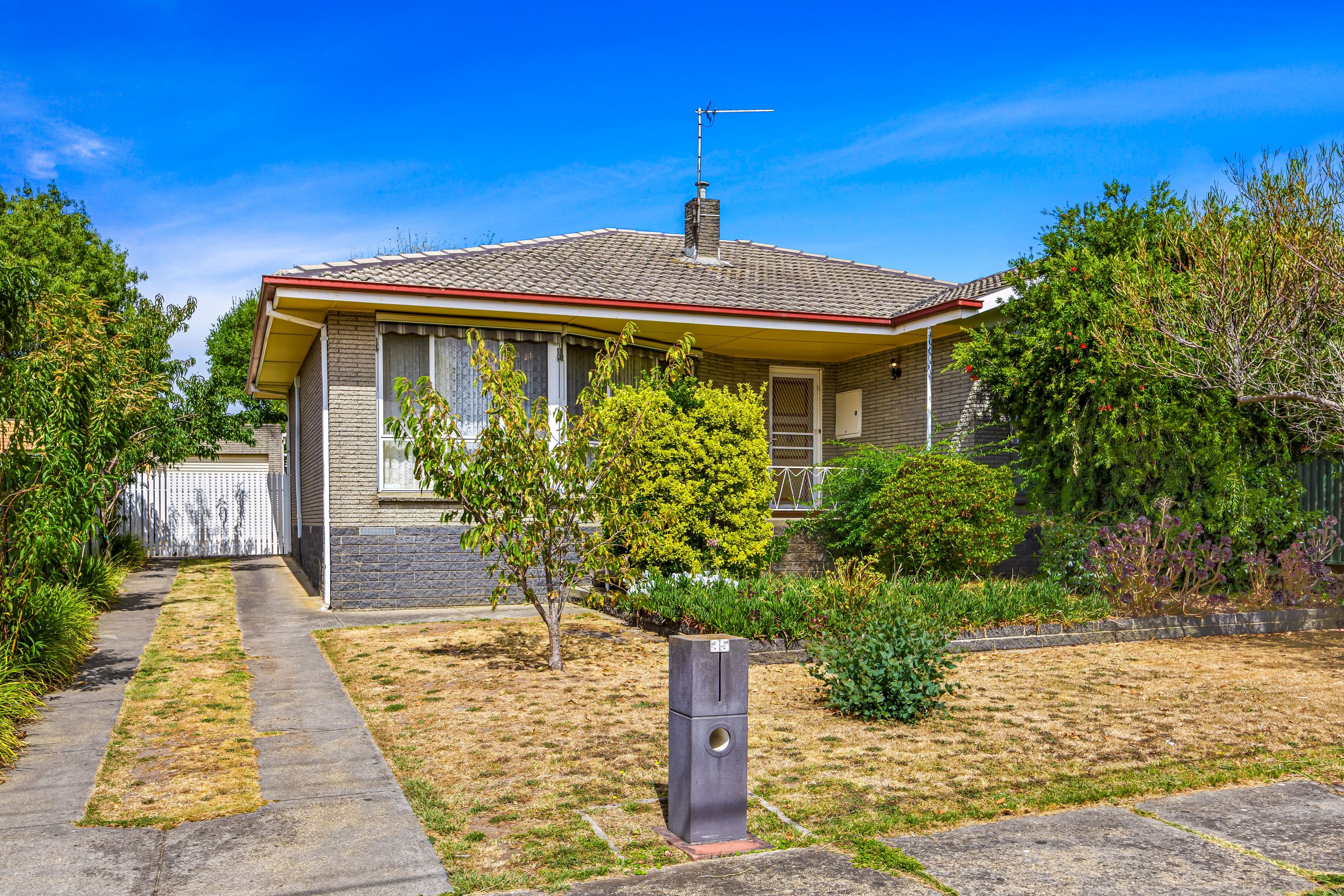 35 Cambridge Street, Wendouree VIC 3355, Wendouree - Image 1