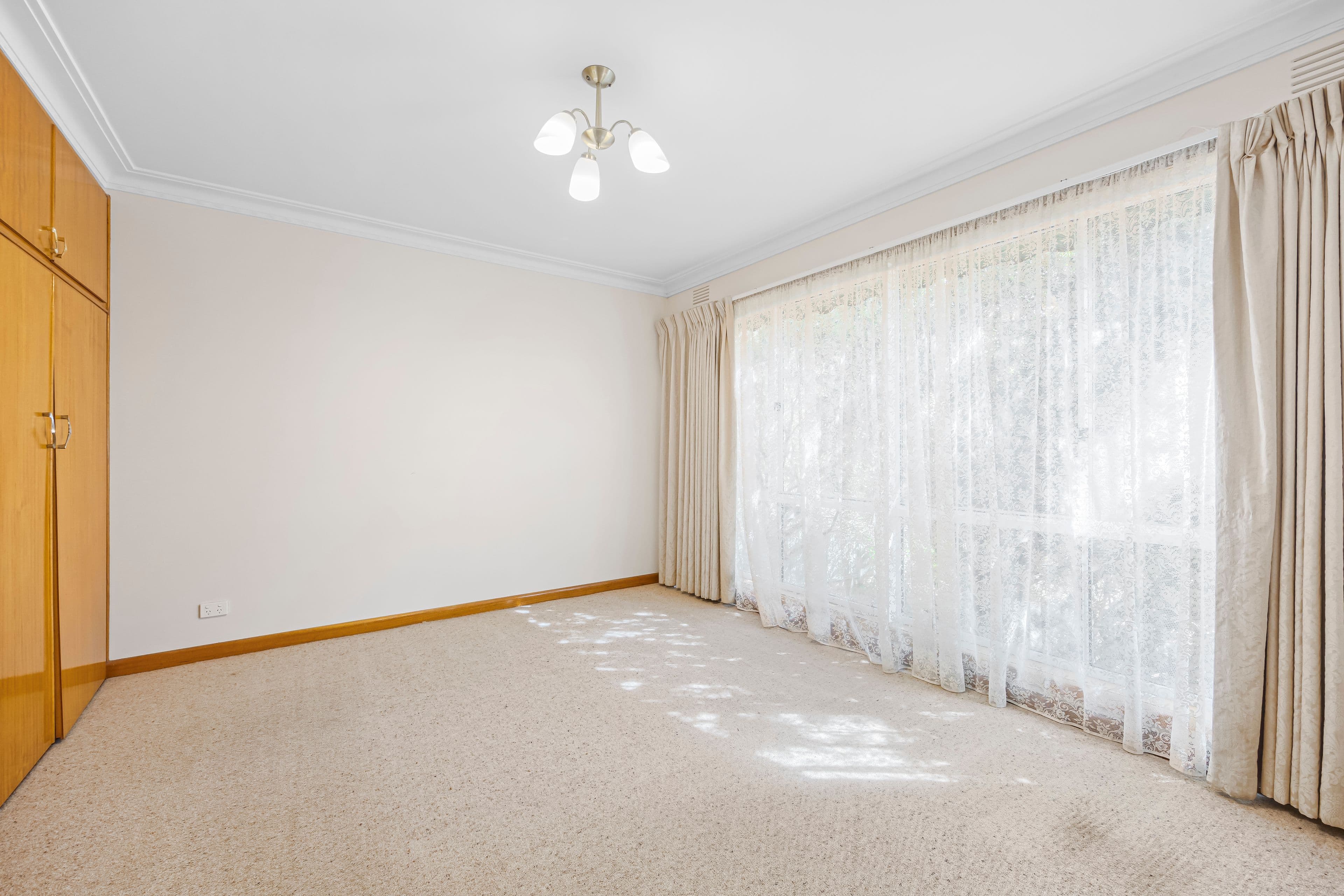 35 Cambridge Street, Wendouree VIC 3355, Wendouree - Thumbnail 7