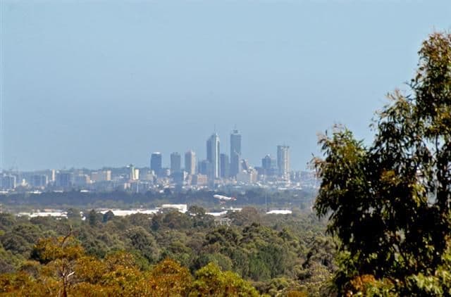 130 John Farrant Drive, GOOSEBERRY HILL WA 6076, Gooseberry Hill - Thumbnail 2
