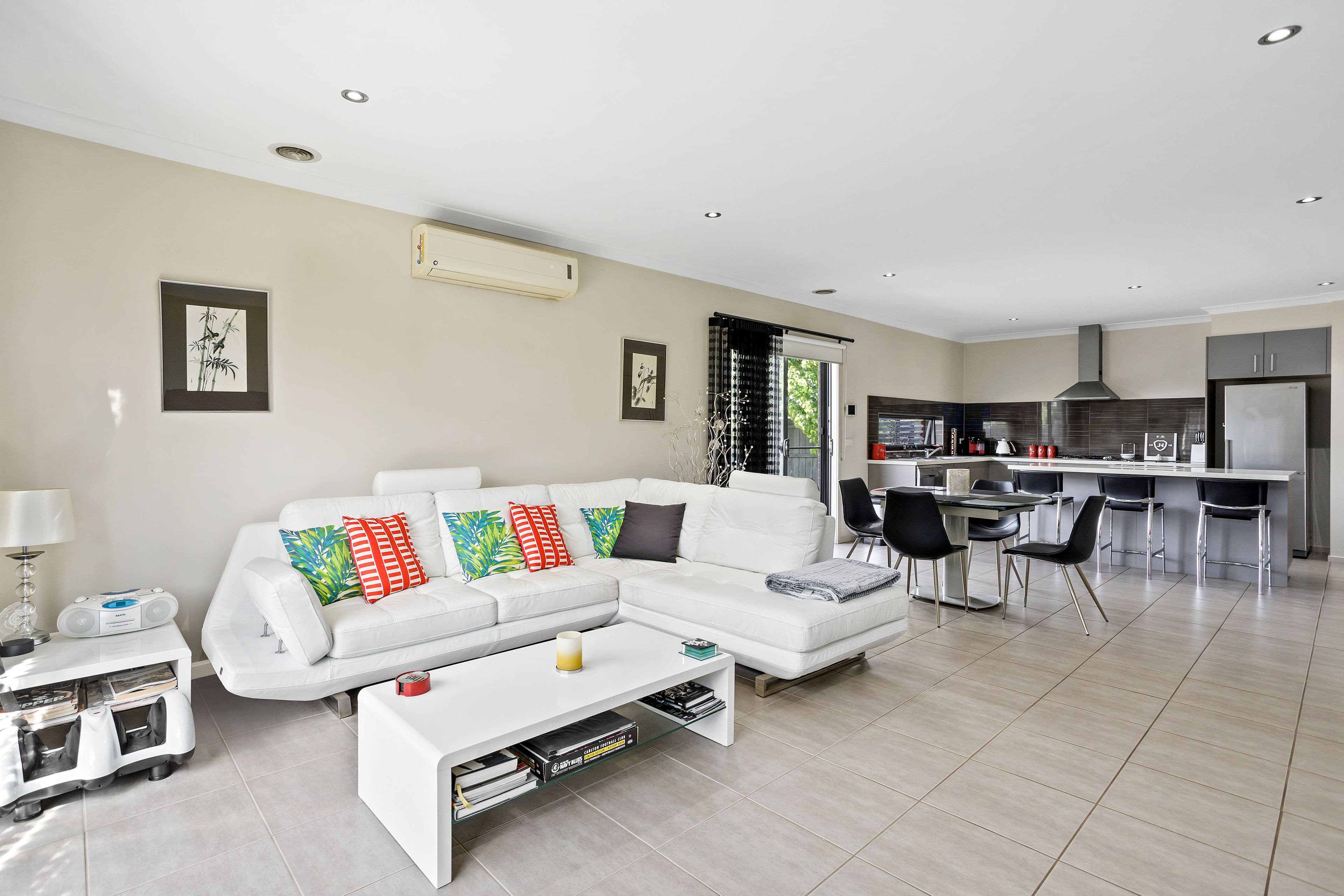 23 Rothschild Road, Gisborne VIC 3437, Gisborne - Thumbnail 2