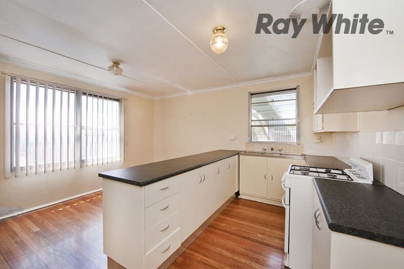 12 Hillman Street, LAVERTON VIC 3028, Laverton - Thumbnail 2