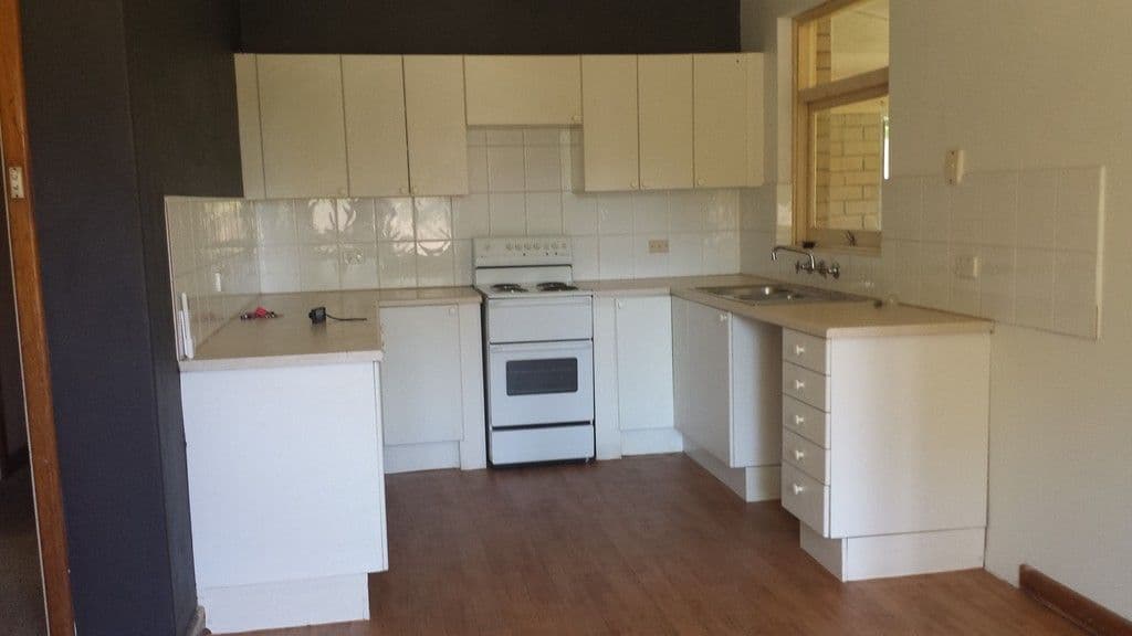 5 Hamilton Terrace, Greenmount WA 6056, Greenmount - Thumbnail 2