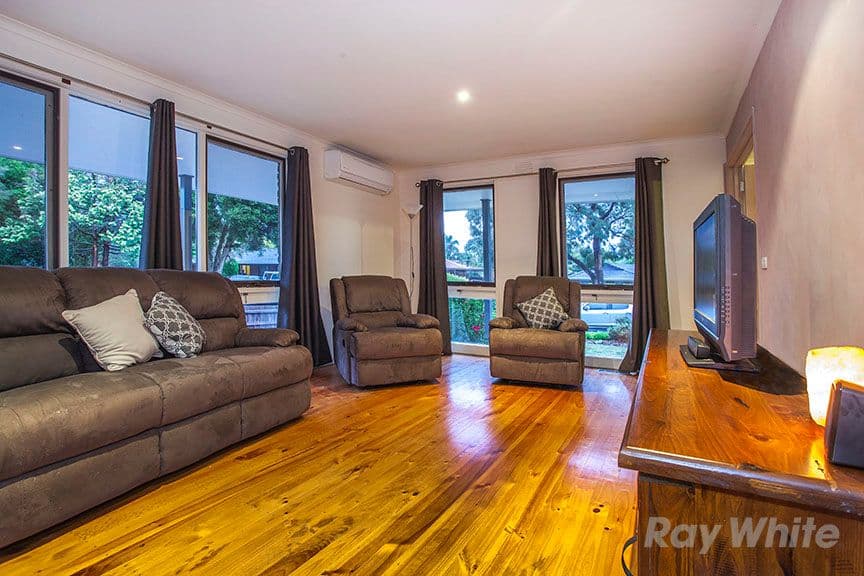 2 Lansell Court, Rowville VIC 3178, Rowville - Thumbnail 2
