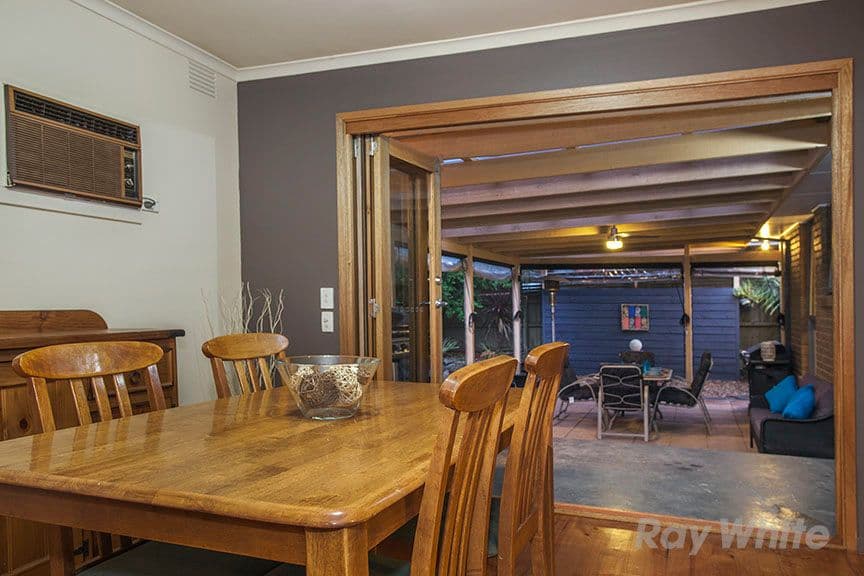 2 Lansell Court, Rowville VIC 3178, Rowville - Thumbnail 4
