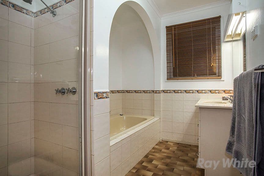 2 Lansell Court, Rowville VIC 3178, Rowville - Thumbnail 7