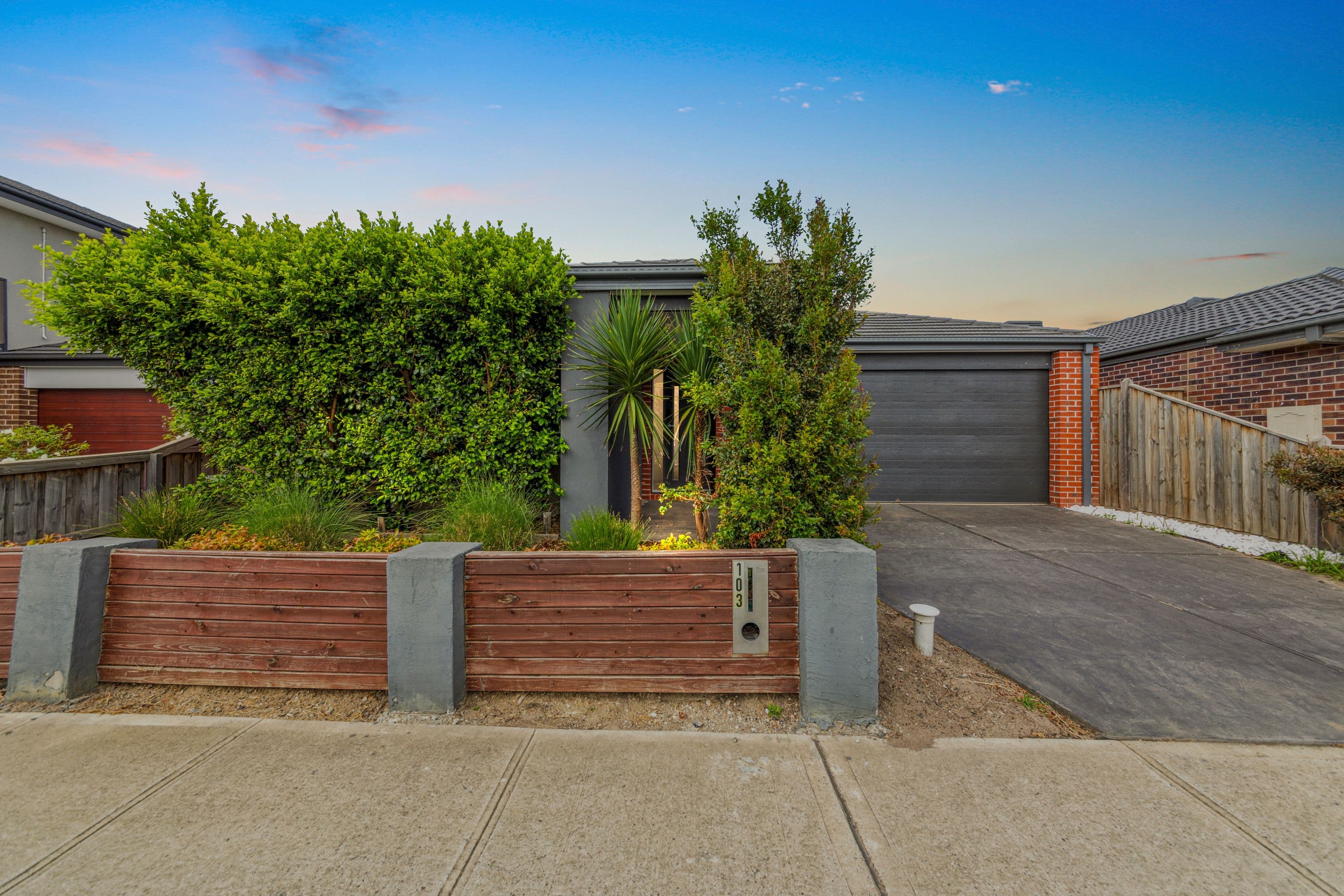 103 Henry Street, Pakenham VIC 3810, Pakenham - Thumbnail 2