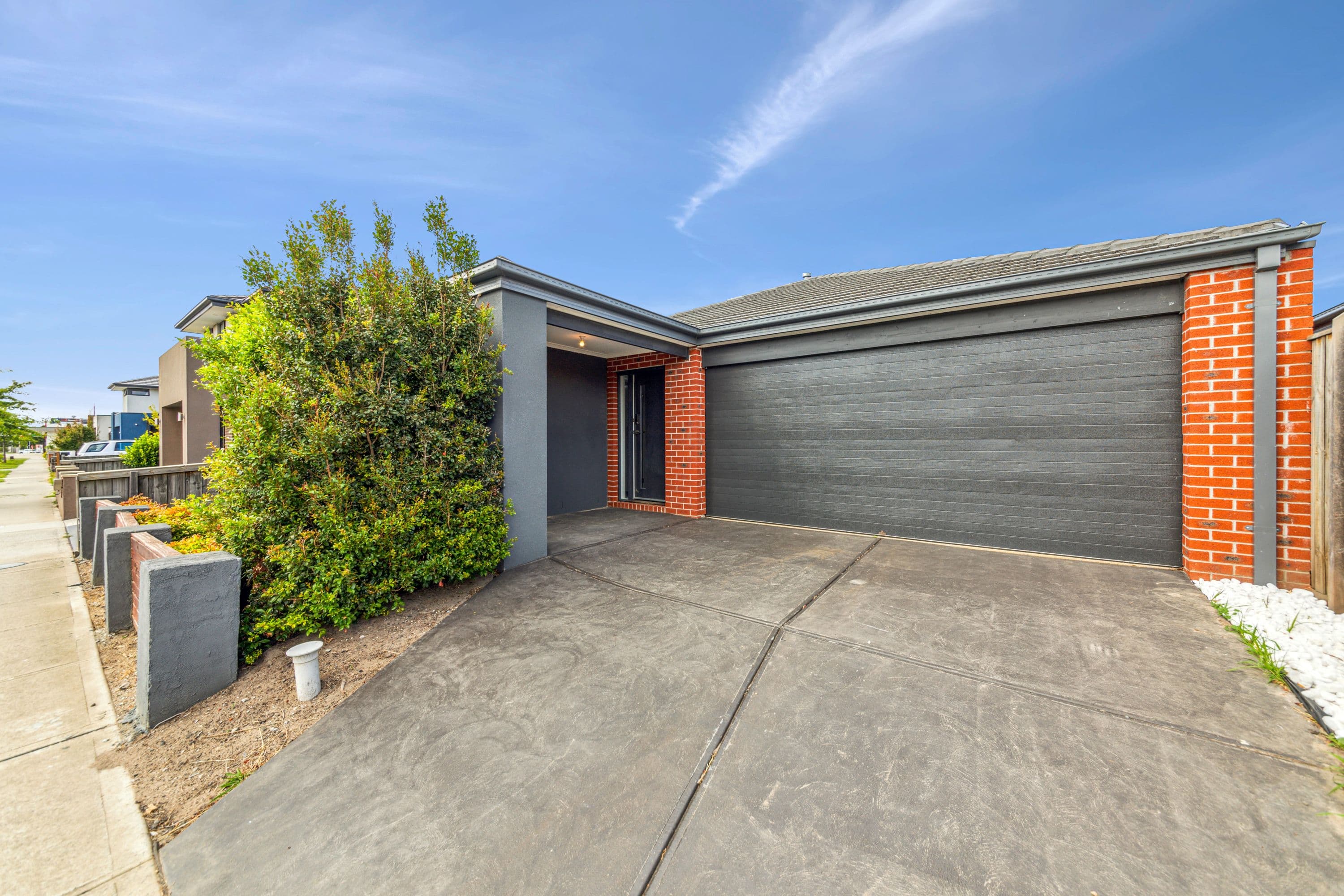 103 Henry Street, Pakenham VIC 3810, Pakenham - Thumbnail 3