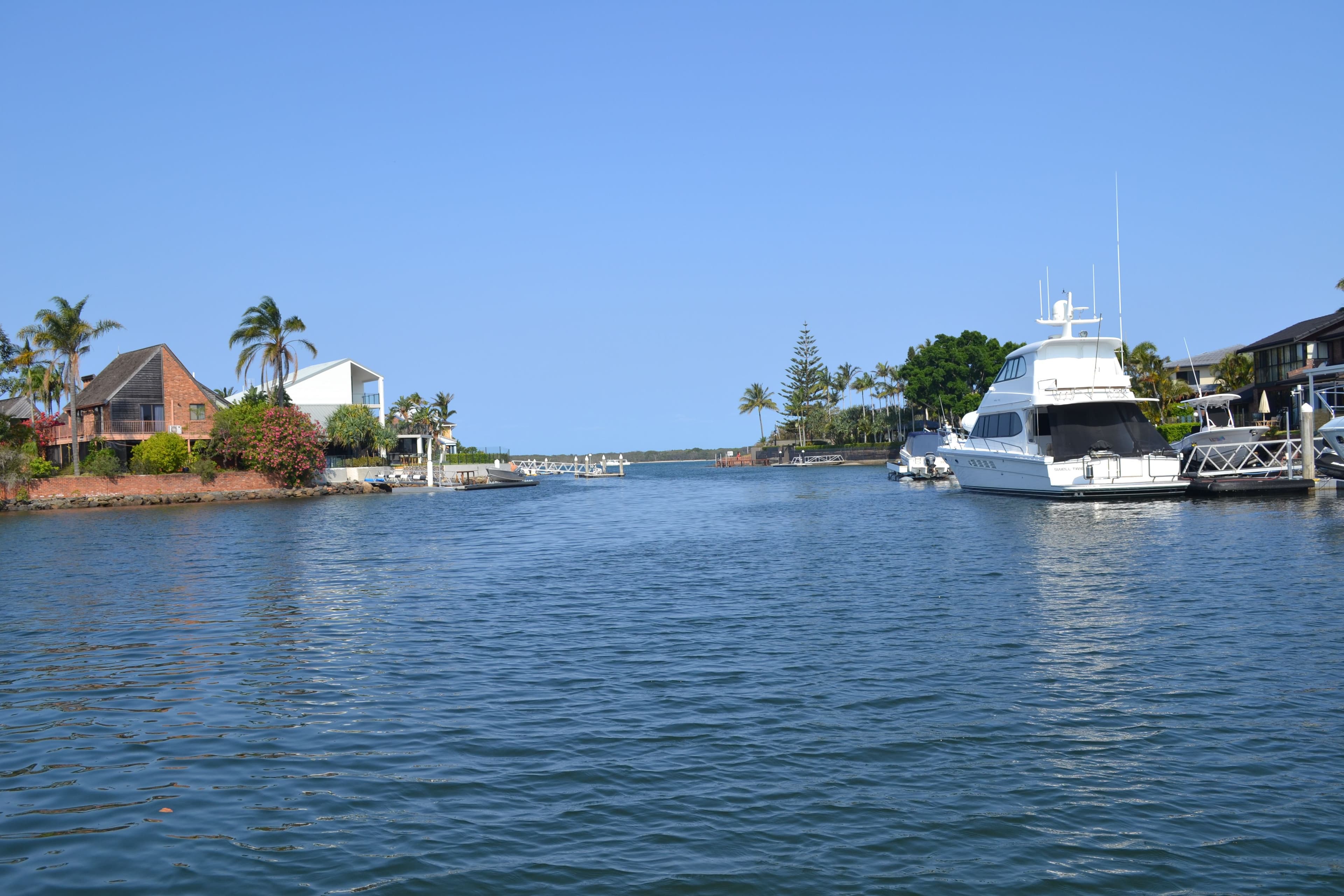 8 Rabaul Avenue, Runaway Bay QLD 4216, Runaway Bay - Thumbnail 6