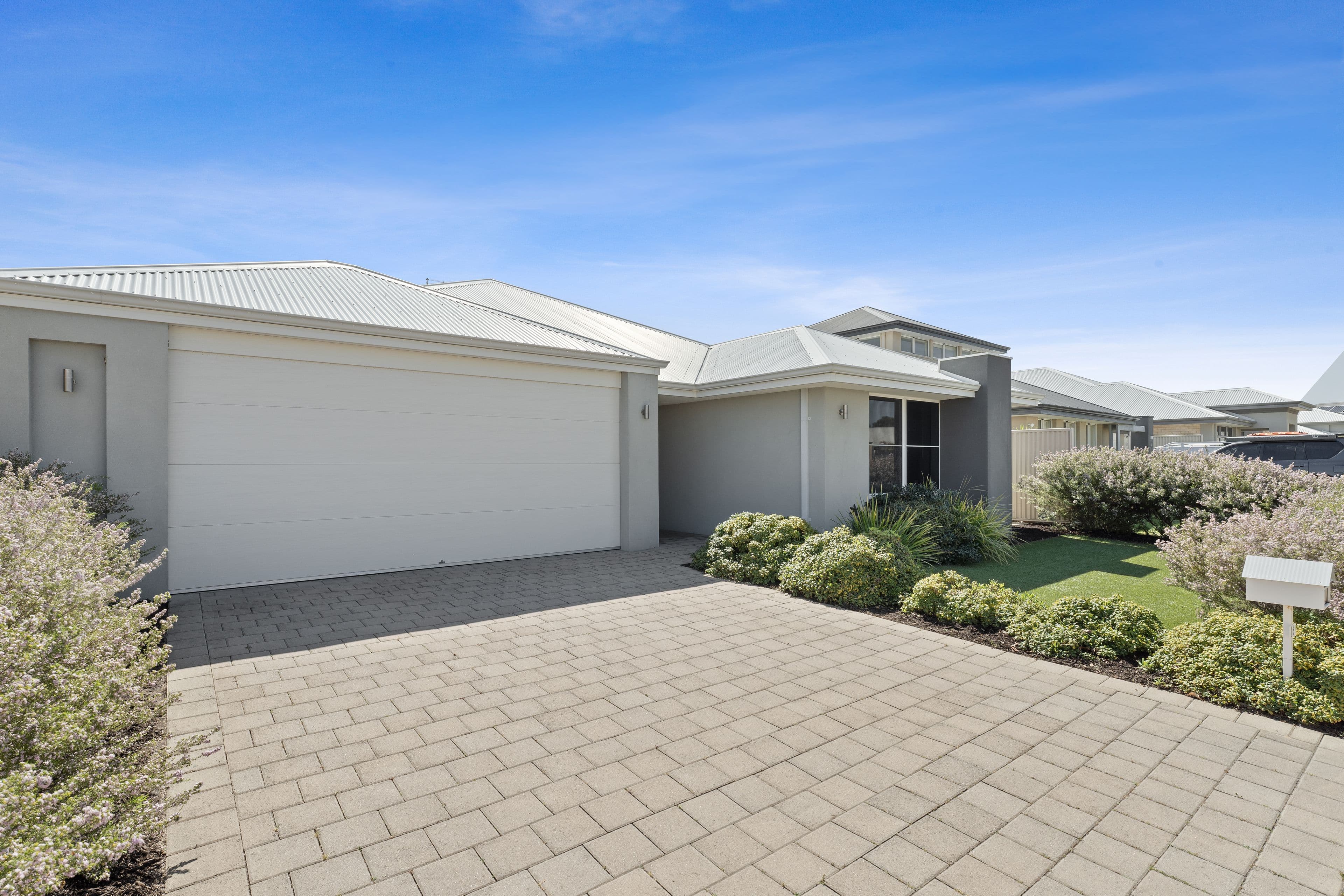 15 Dunlop Street, Baldivis WA 6171, Baldivis - Thumbnail 2