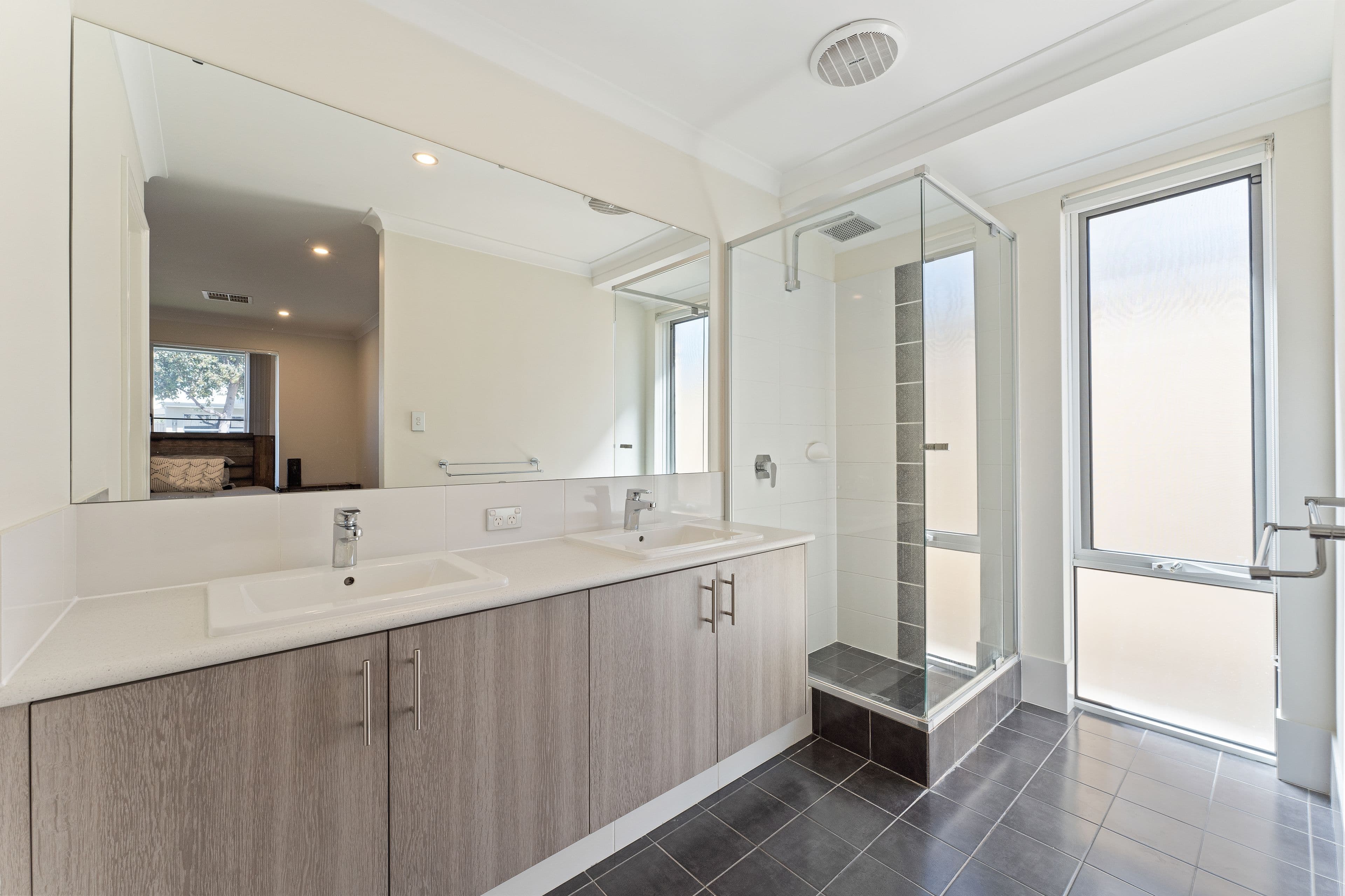 15 Dunlop Street, Baldivis WA 6171, Baldivis - Thumbnail 6