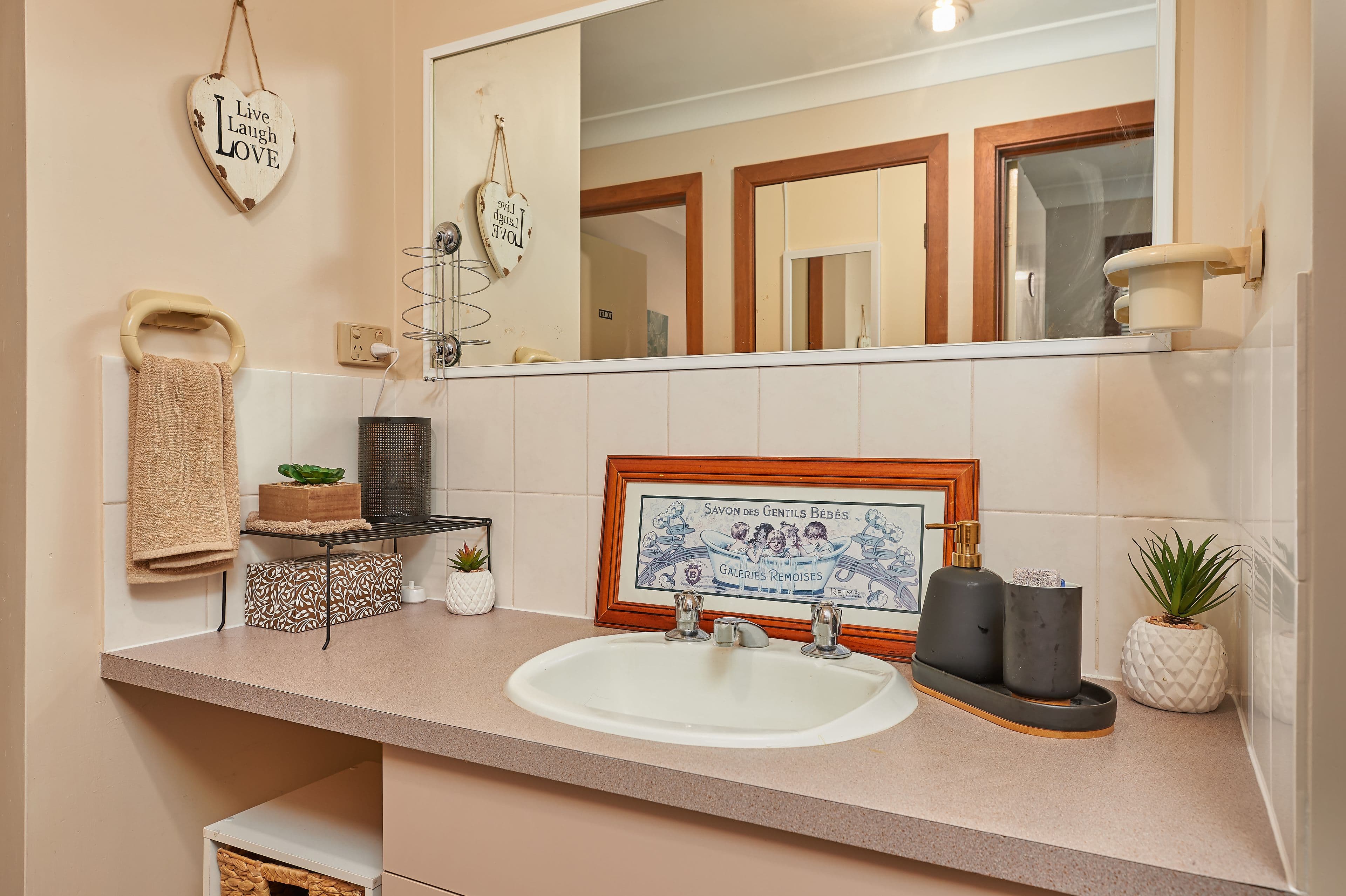 10 Doman Street, Estella - Thumbnail 6