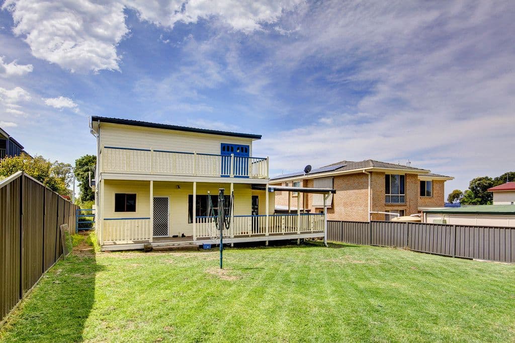 6 Strickland Road, KILLARNEY VALE NSW 2261, Killarney Vale - Thumbnail 3