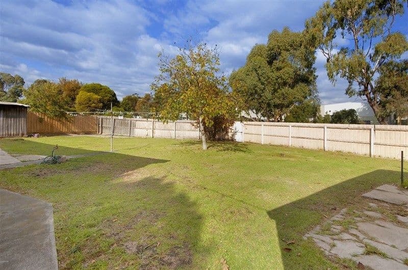 2 Nowra Court, Norlane VIC 3214, Norlane - Thumbnail 7
