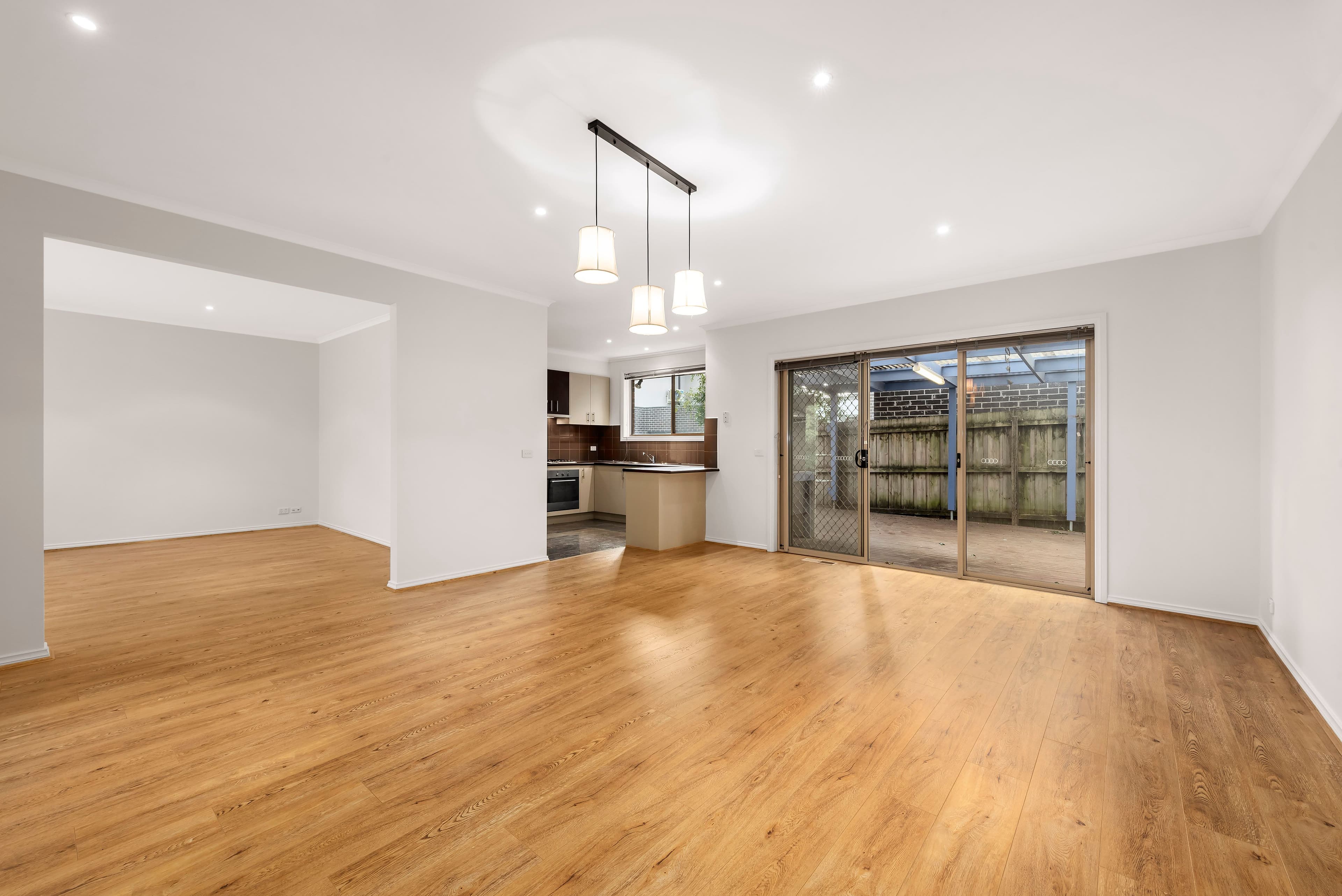 7 Deschamp Crescent, Rowville VIC 3178, Rowville - Thumbnail 3