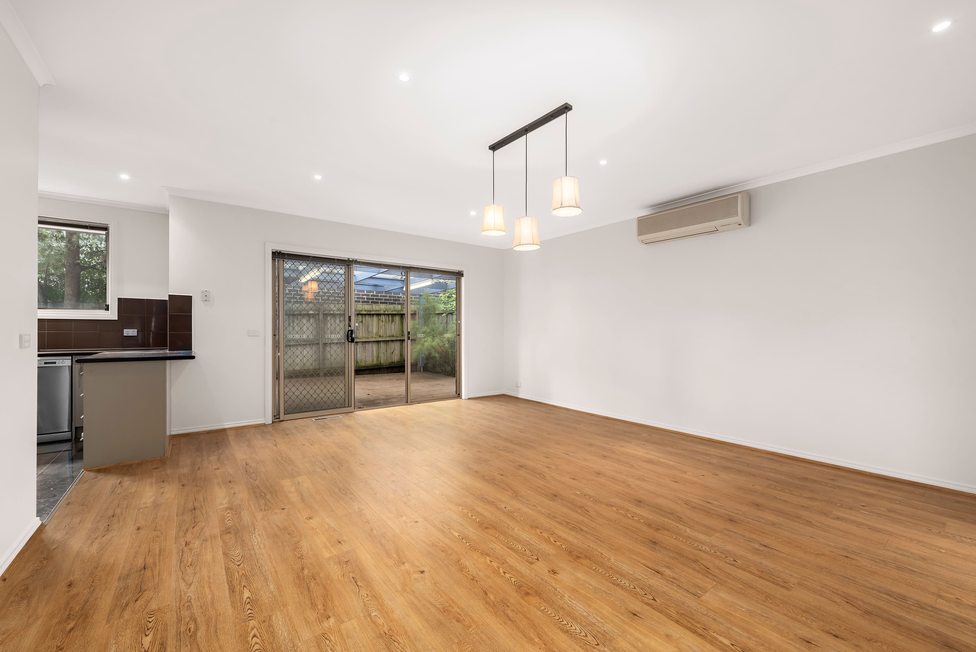 7 Deschamp Crescent, Rowville VIC 3178, Rowville - Thumbnail 4