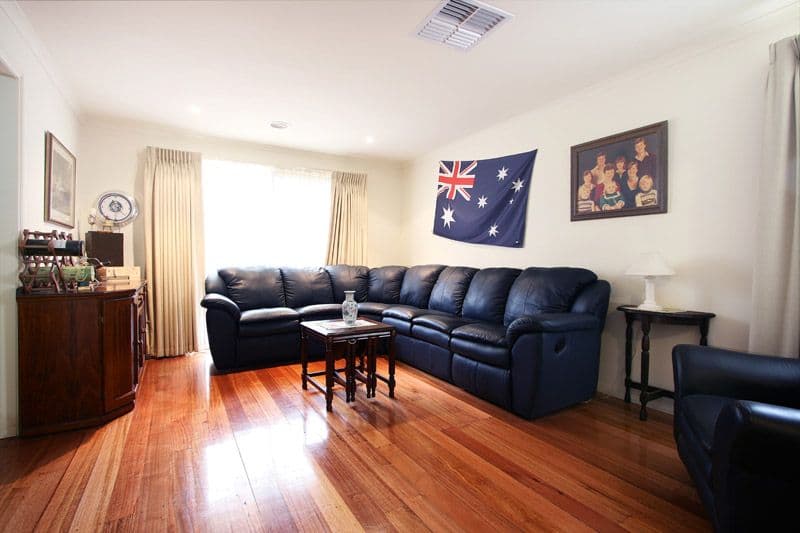 16 Chesney Drive, RINGWOOD VIC 3134, Ringwood - Thumbnail 4