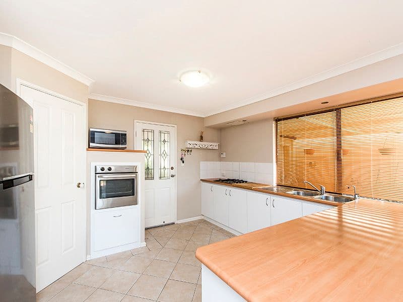 2 Hoskin Way, Baldivis WA 6171, Baldivis - Thumbnail 2