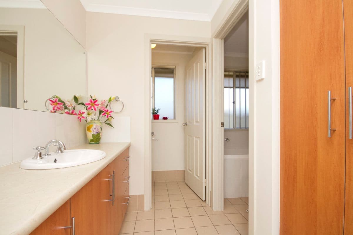 27 Traminer Way, NURIOOTPA SA 5355, Nuriootpa - Thumbnail 2