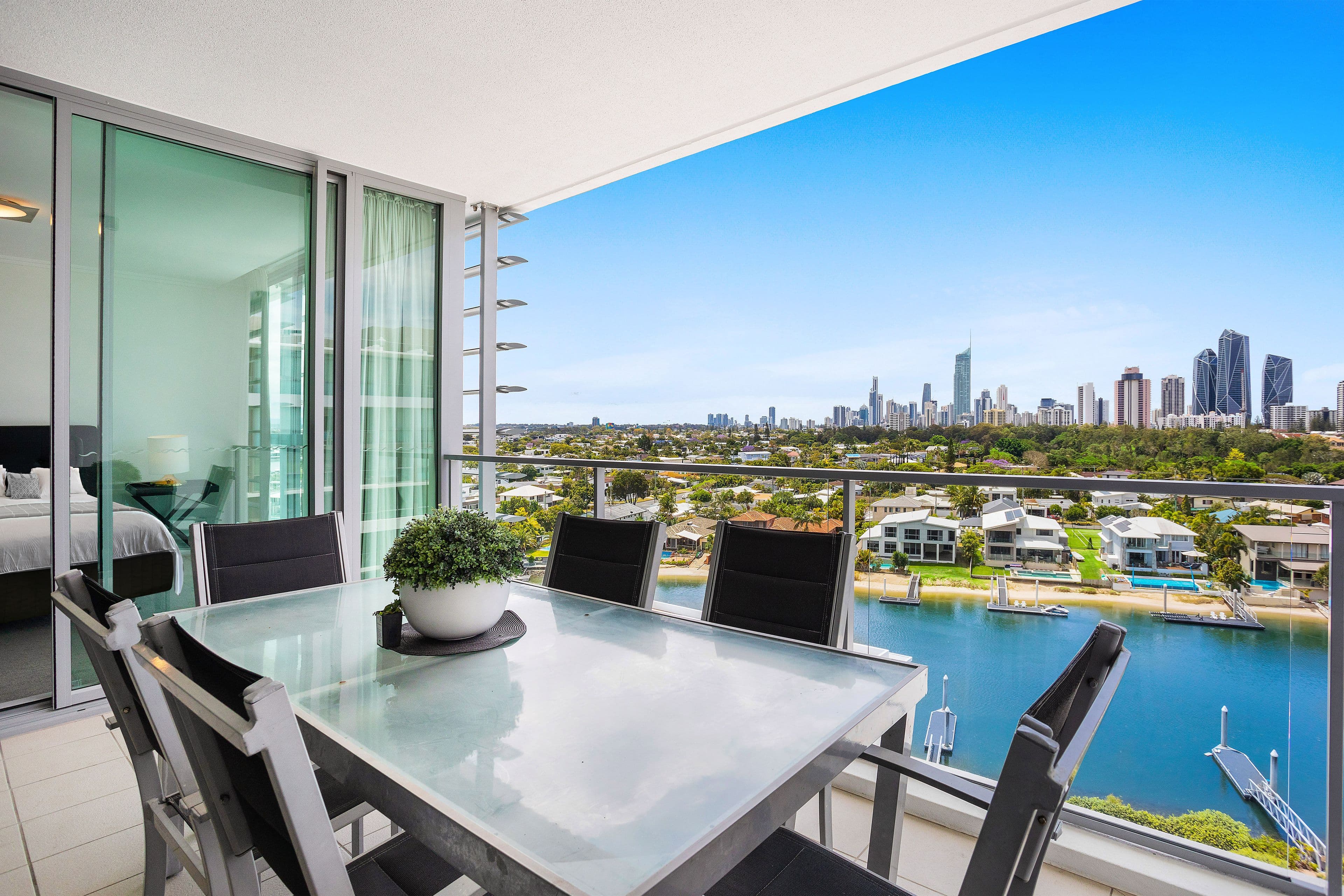33 TE Peters Drive 'Freshwater Point', Broadbeach Waters QLD 4218, Broadbeach Waters - Thumbnail 2