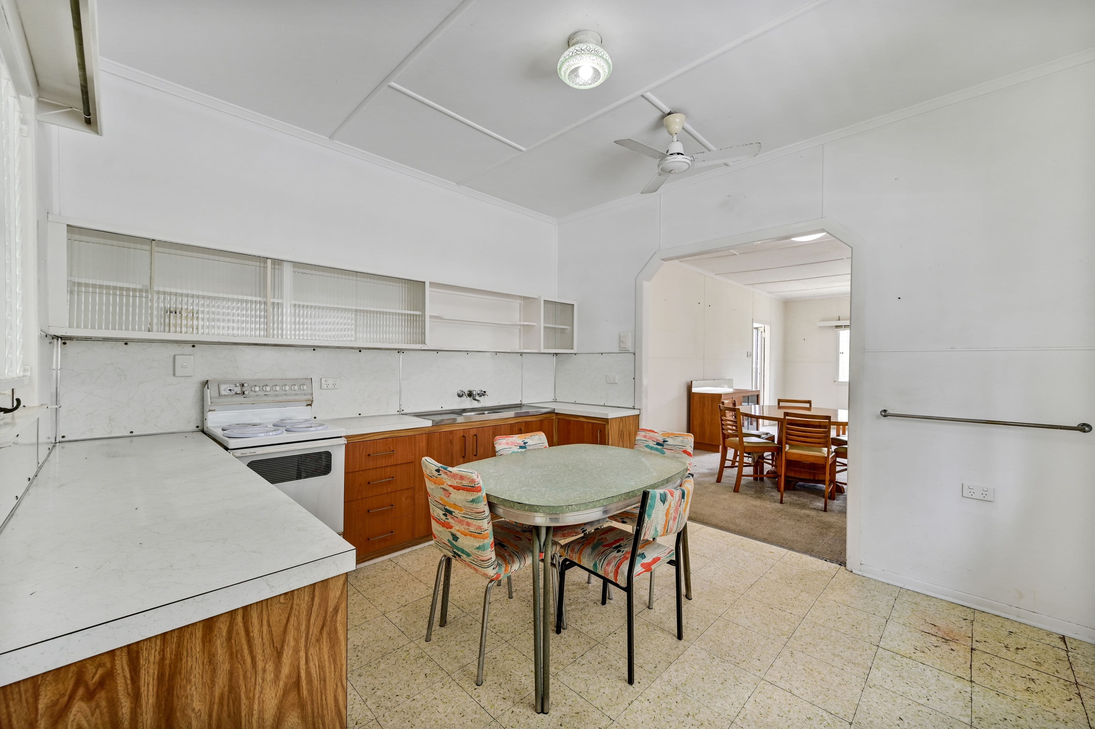 27 Ethel Street, Hyde Park QLD 4812, Hyde Park - Thumbnail 6