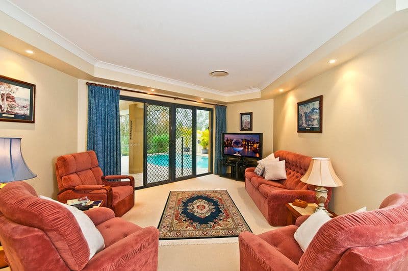 6 Pultenea Court, ELANORA QLD 4221, Elanora - Thumbnail 8