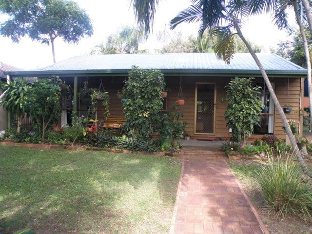 30 Lorien Avenue, Coolum Beach, Coolum Beach - Image 1