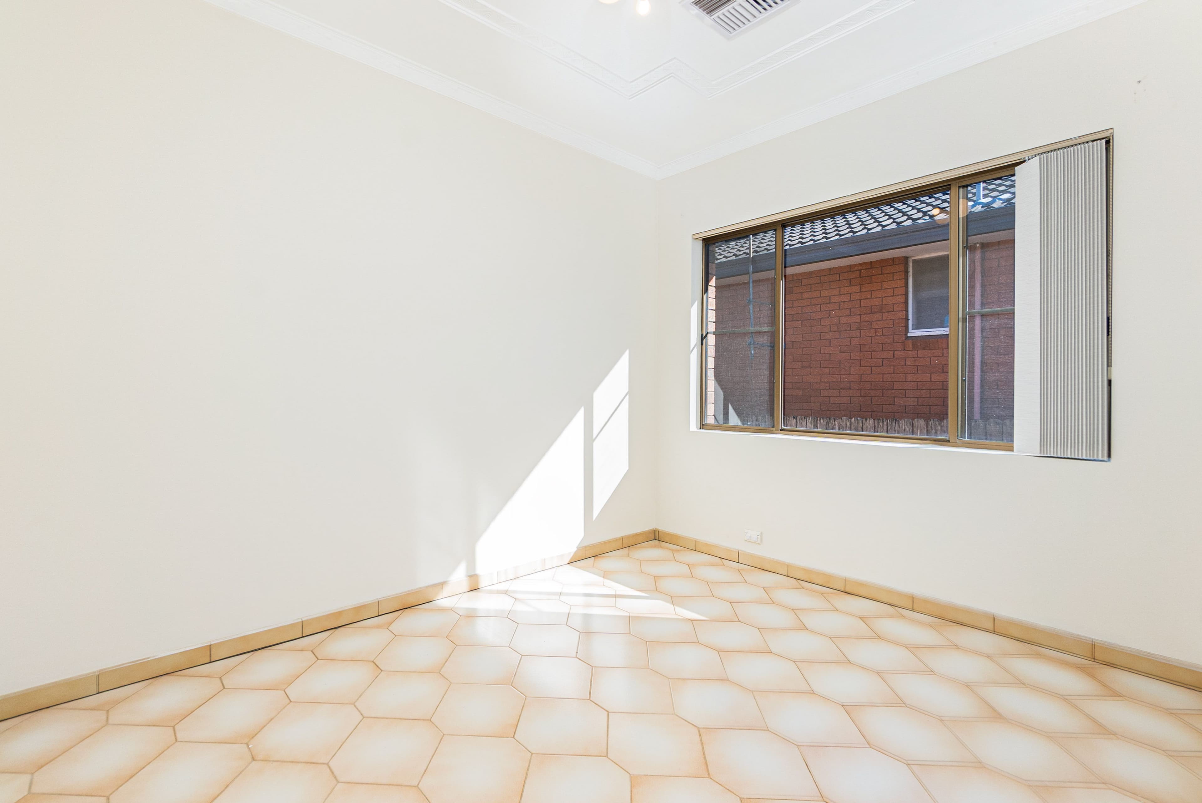 43 Cecil Avenue, Castle Hill NSW 2154, Castle Hill - Thumbnail 8