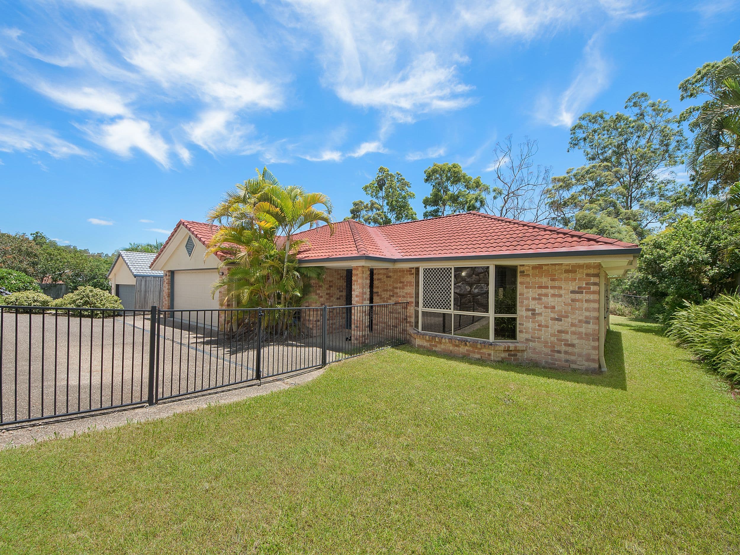 61 O'Quinn Road, Upper Kedron QLD 4055, Upper Kedron - Thumbnail 2