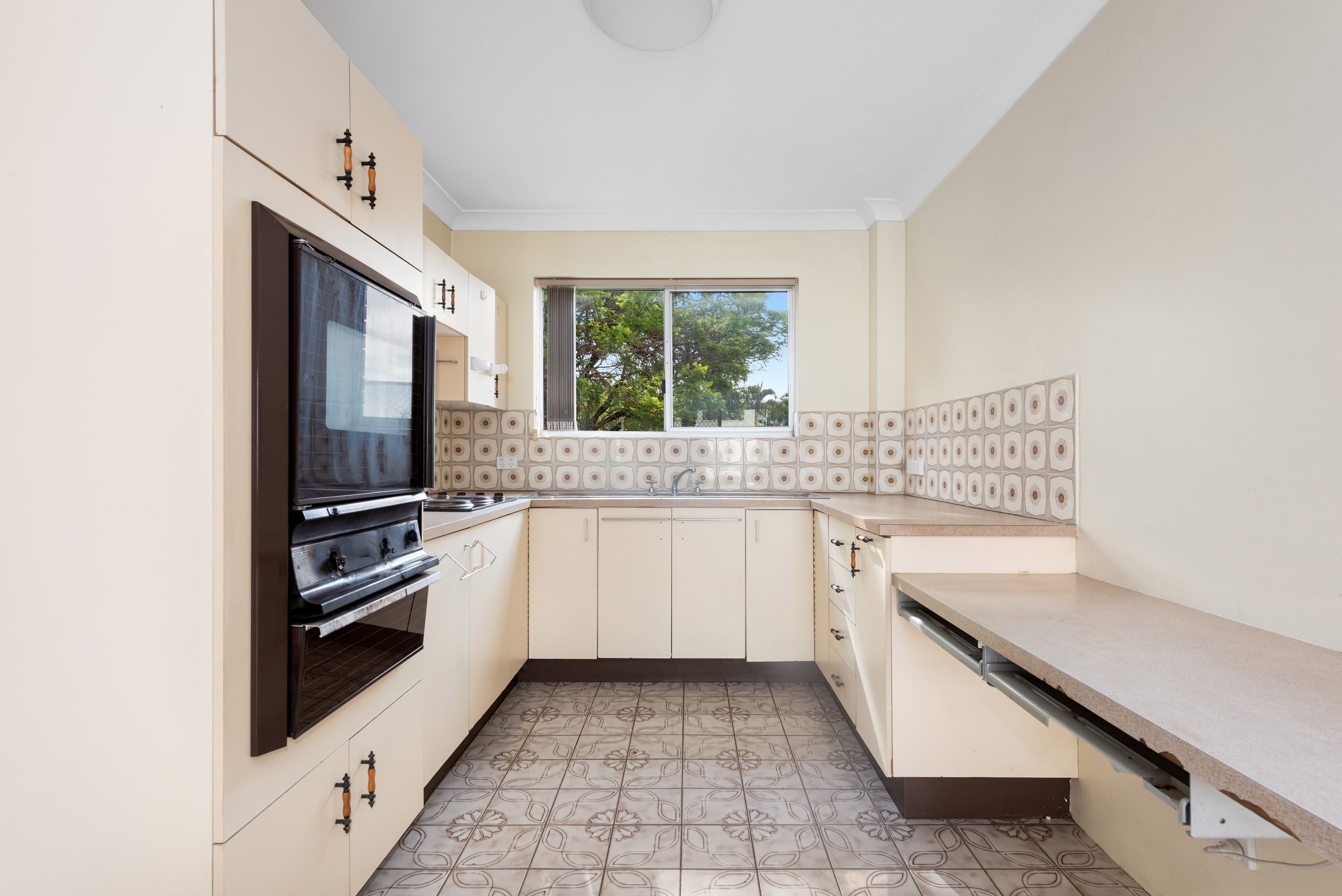 93 Dobson Street, Ascot QLD 4007, Ascot - Thumbnail 8