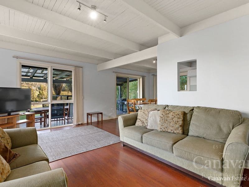 4 Bayside Boulevard, Goughs Bay VIC 3723, Goughs Bay - Thumbnail 4