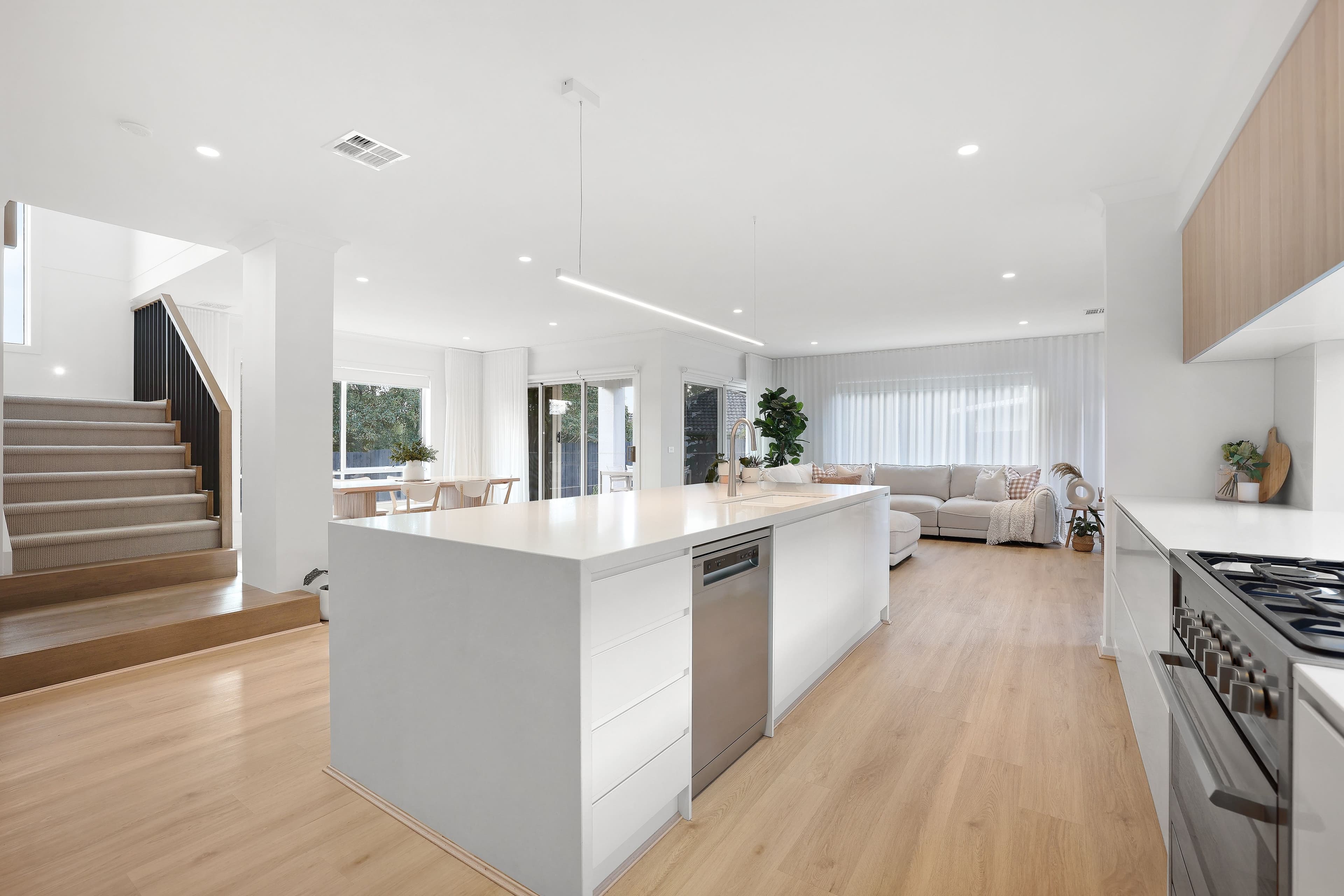81 Dryden Concourse, Mooroolbark VIC 3138, Mooroolbark - Thumbnail 4