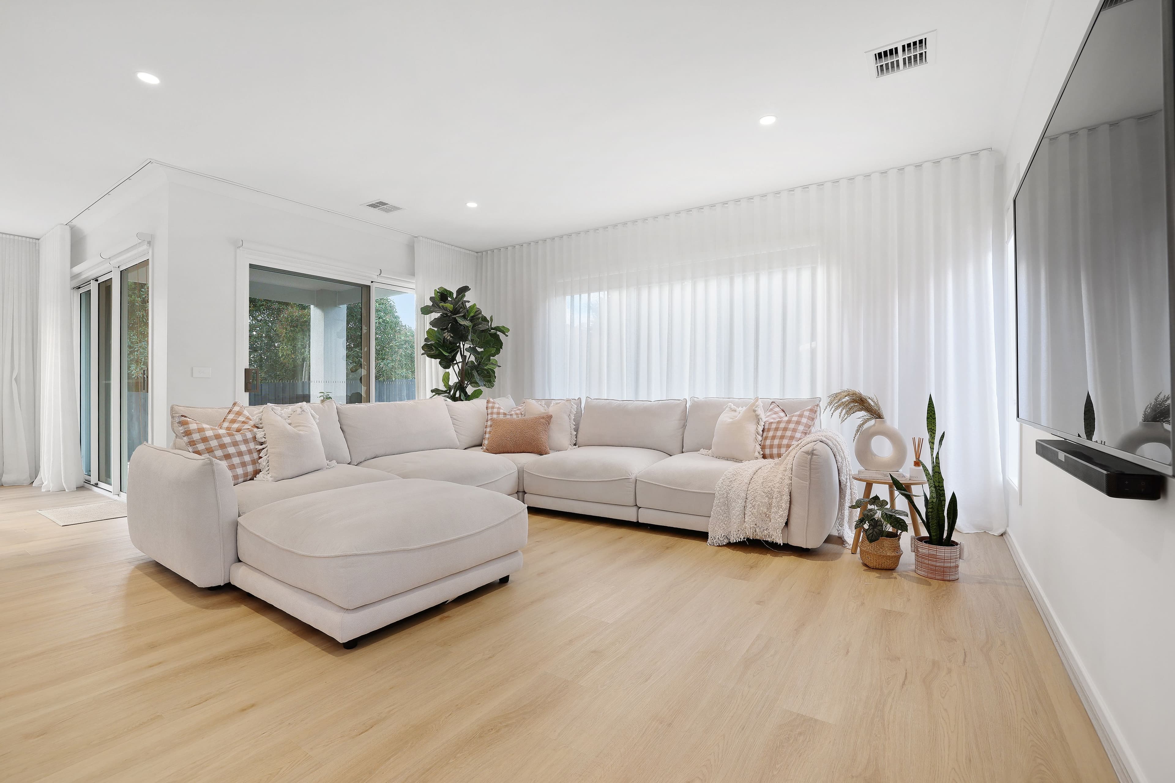 81 Dryden Concourse, Mooroolbark VIC 3138, Mooroolbark - Thumbnail 7