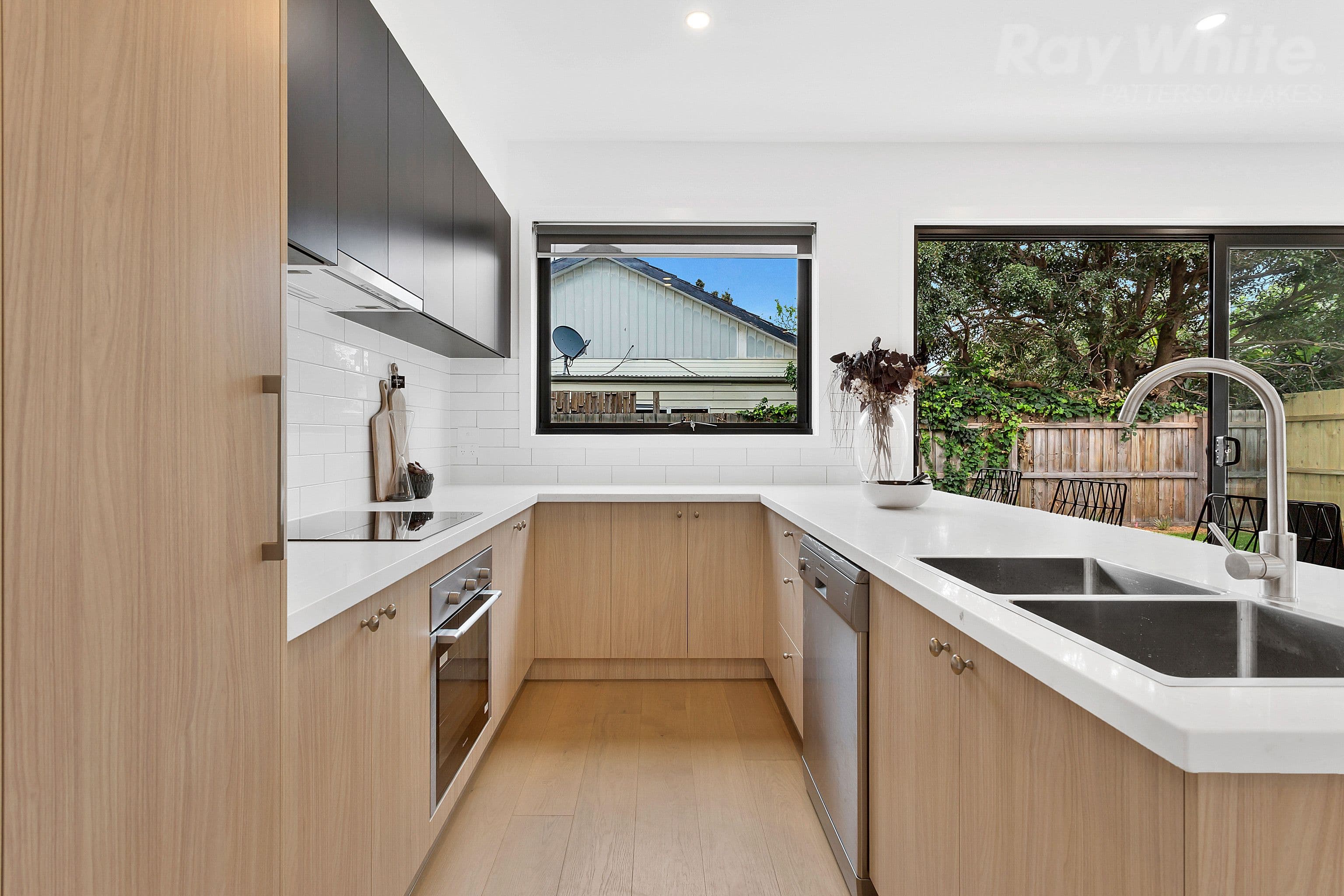 88 McLeod Road, Carrum VIC 3197, Carrum - Thumbnail 2