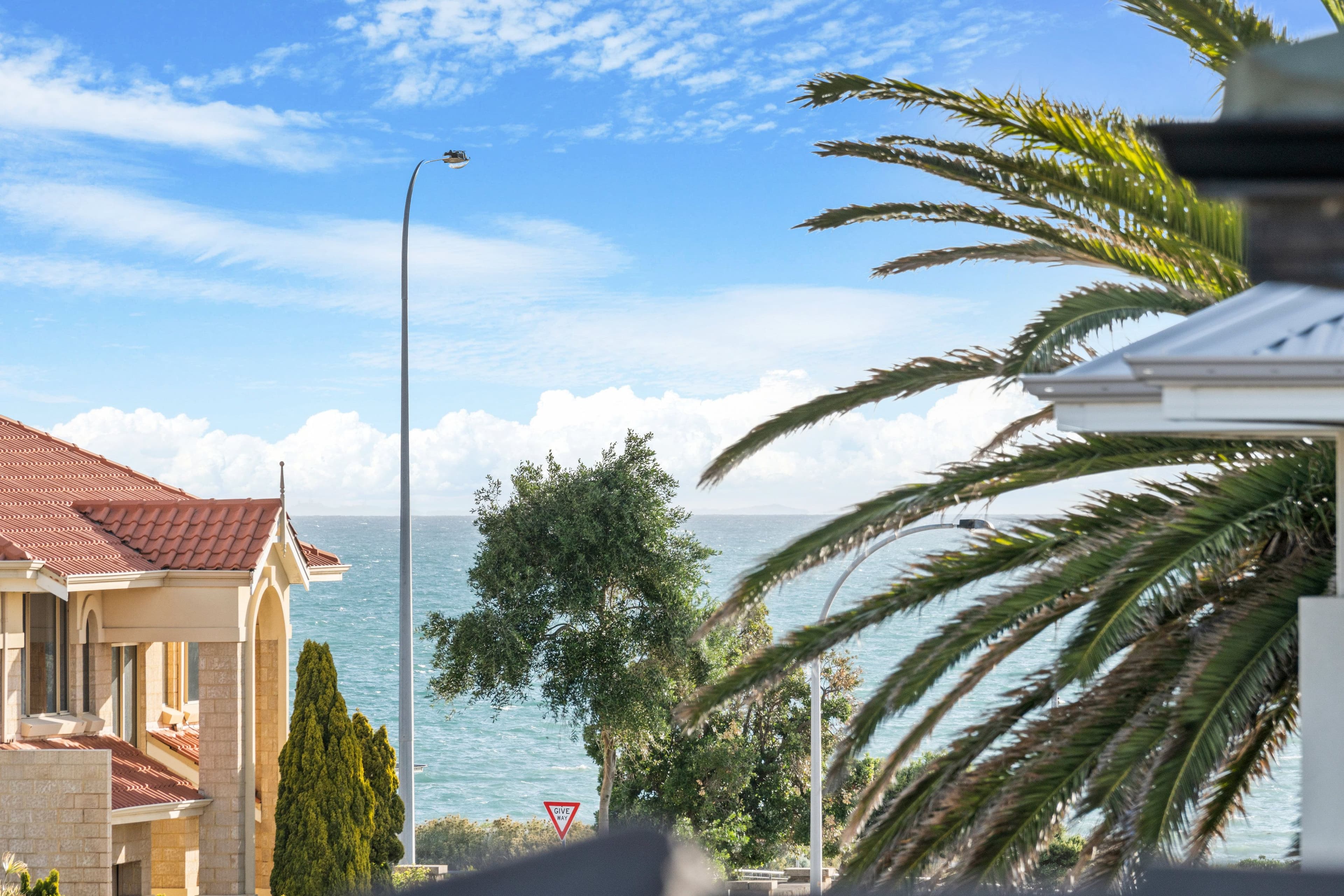 67 Seaward Loop, Sorrento WA 6020, Sorrento - Thumbnail 8