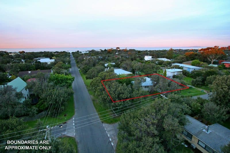 19 Adelaide Street, BLAIRGOWRIE VIC 3942, Blairgowrie - Thumbnail 2
