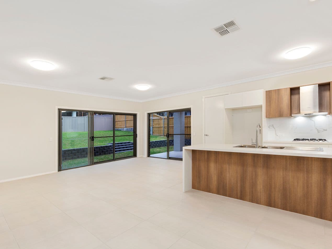 18 Oxlade Street, NORTH KELLYVILLE NSW 2155, North Kellyville - Thumbnail 2