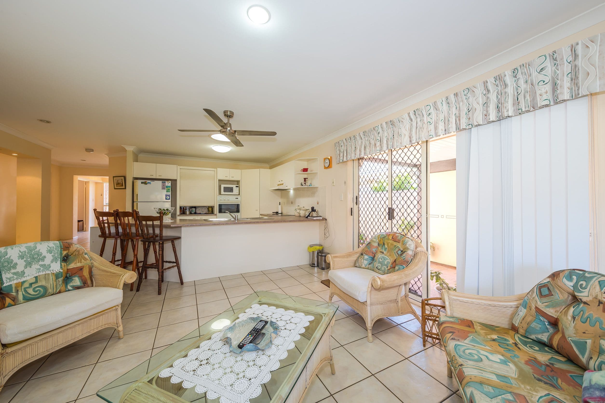 5 Peerless Way, Sandstone Point QLD 4511, Sandstone Point - Thumbnail 2