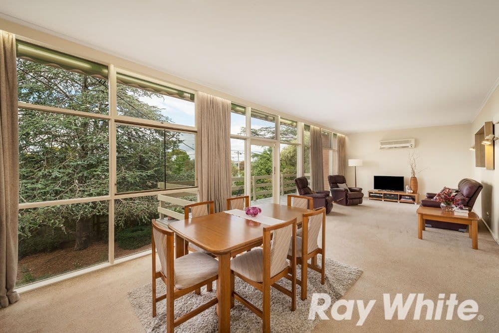 70 Warren Road, Viewbank VIC 3084, Viewbank - Thumbnail 3