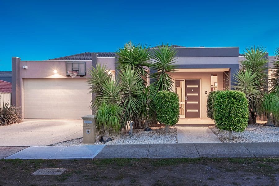 27 Statesman Avenue, Roxburgh Park VIC 3064, Roxburgh Park - Image 1