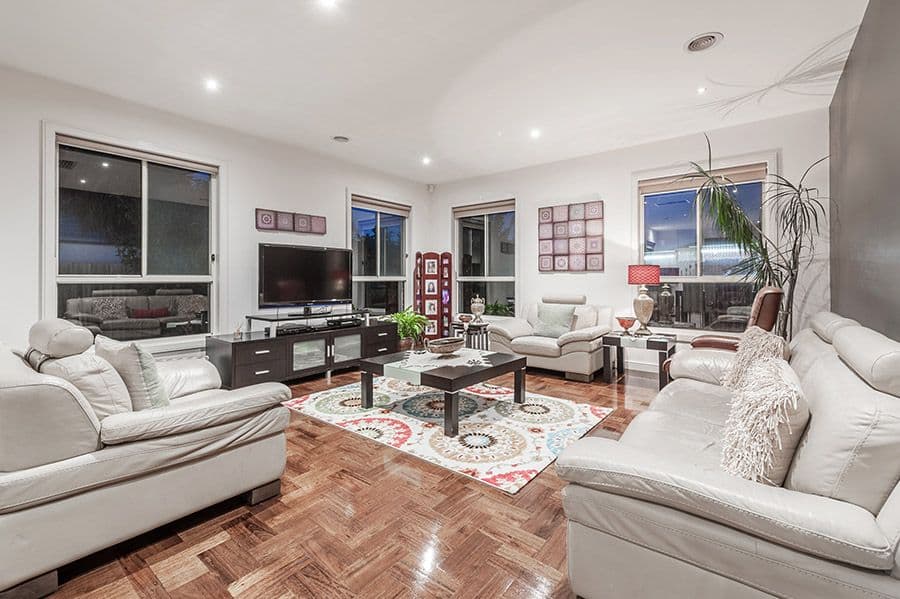 27 Statesman Avenue, Roxburgh Park VIC 3064, Roxburgh Park - Thumbnail 4