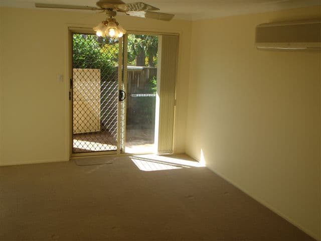 6 Centre Avenue, BLACKALLS PARK NSW 2283, Blackalls Park - Thumbnail 4