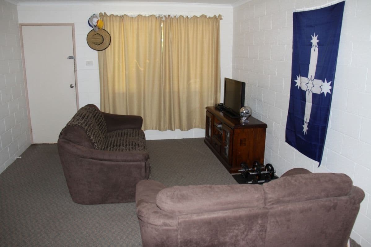 Unit 1 4 Elizabeth Street, TANNUM SANDS QLD 4680, Tannum Sands - Thumbnail 5