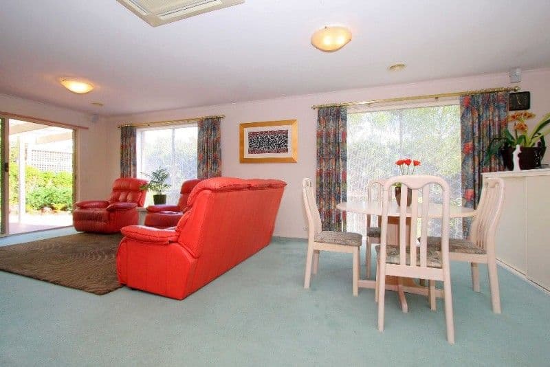 6 Warruga Place, GREENSBOROUGH VIC 3088, Greensborough - Thumbnail 3