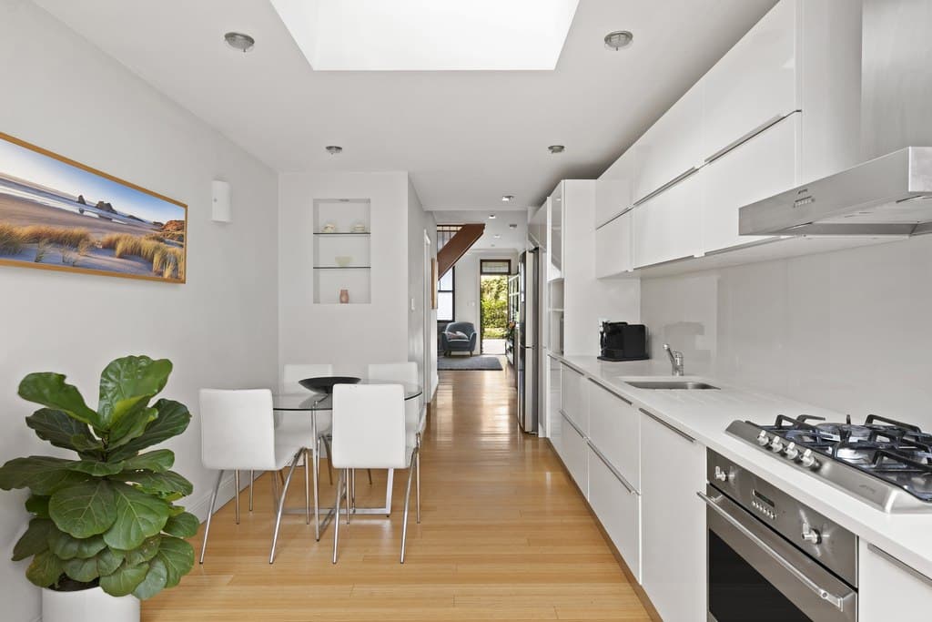 23 Phillips Street, Alexandria - Thumbnail 2