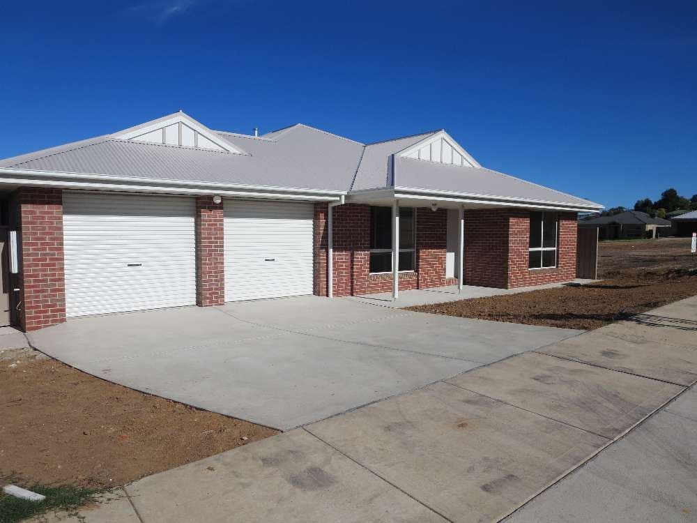 34 Lawson Circuit, LAVINGTON NSW 2641, Lavington - Image 1