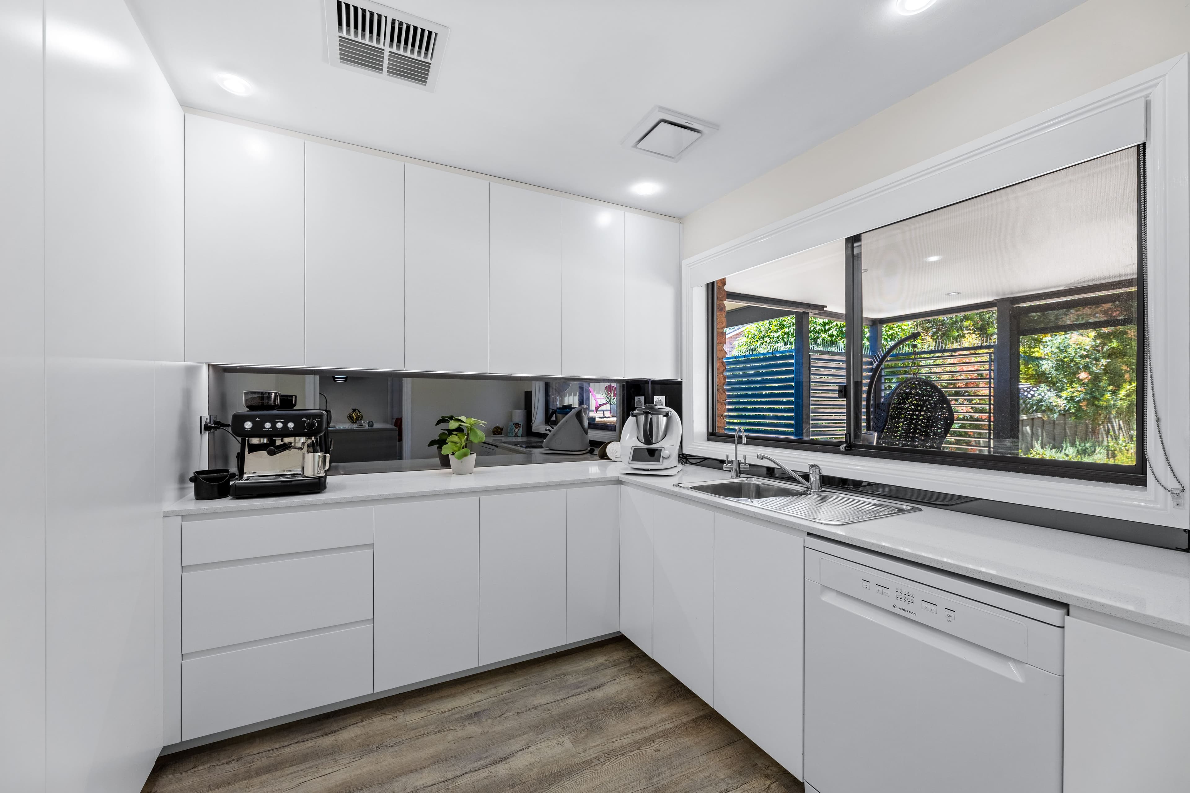 4 Mosman Place, Barden Ridge NSW 2234, Barden Ridge - Thumbnail 8