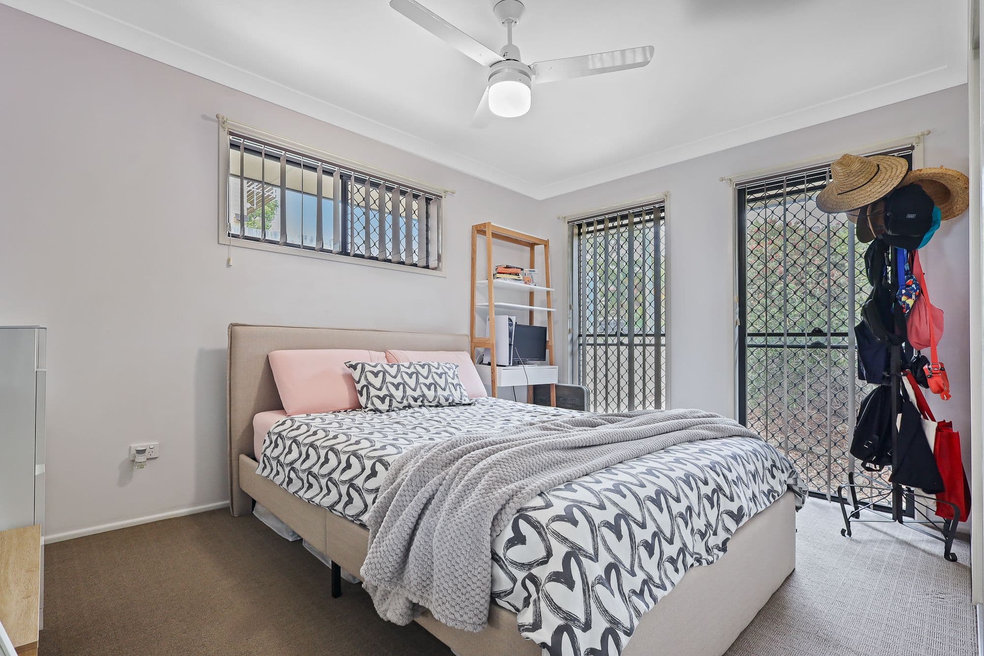 10 Brodiek Street, Strathpine QLD 4500, Strathpine - Thumbnail 4