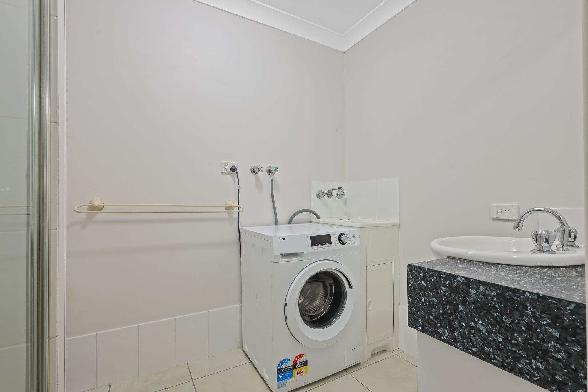 10 Brodiek Street, Strathpine QLD 4500, Strathpine - Thumbnail 6